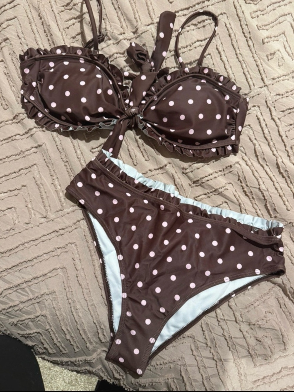 Skirt Subcategory Identification